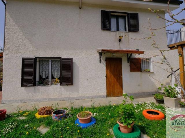 Villa in vendita a Ponzone AL