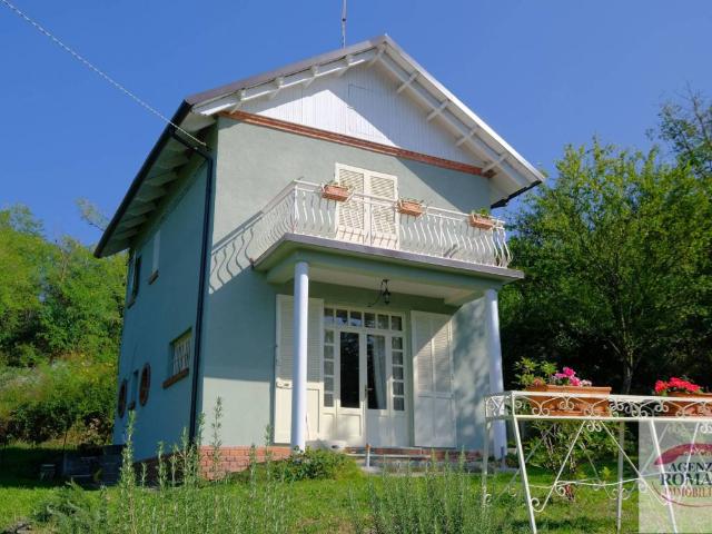 Villa in vendita a Ponzone AL
