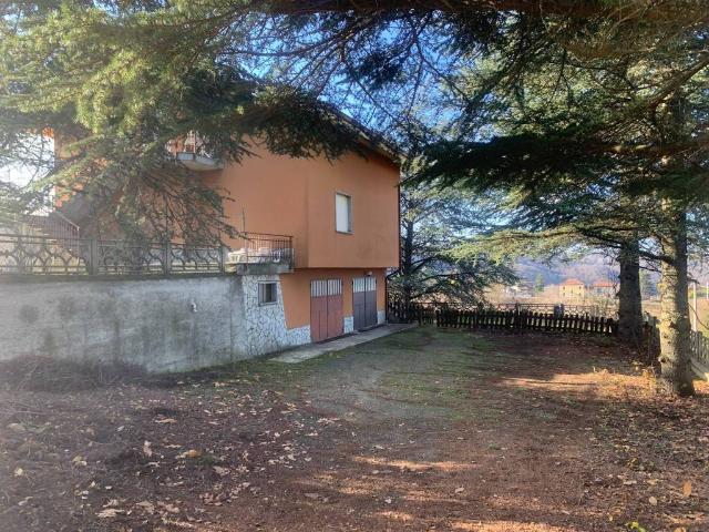 Villa in vendita a Ponzone AL