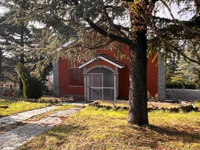 Villa in vendita a Ponzone AL
