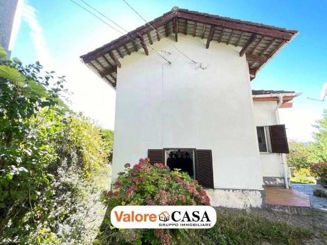 Villa in vendita a Ponzone AL