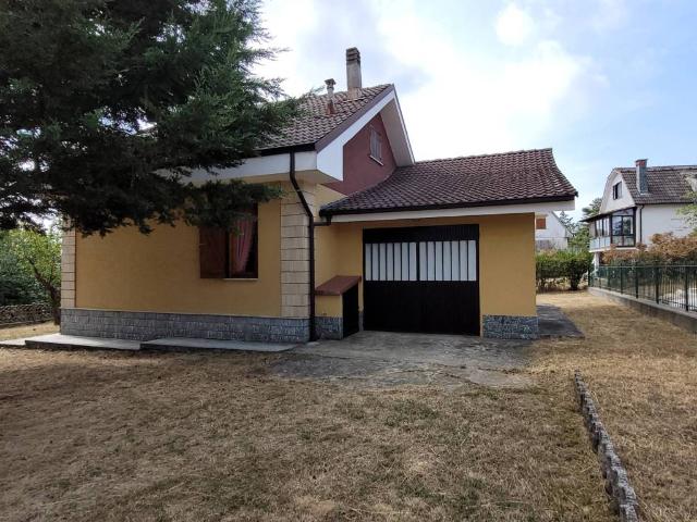 Villa in vendita a Ponzone AL