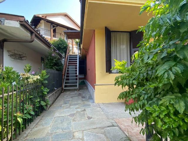 Villa in vendita a Ponzone AL