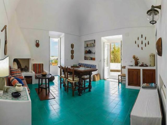 Villa in vendita a Ponza LT