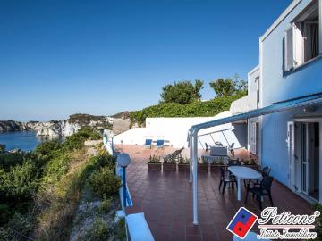 Villa in vendita a Ponza LT