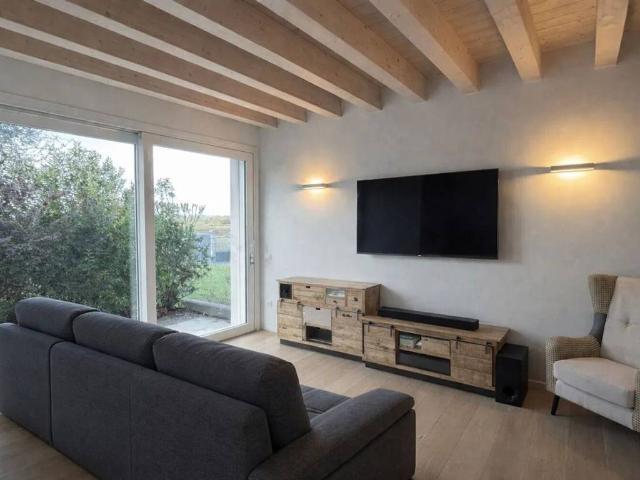 Villa in vendita a Ponzano Veneto TV