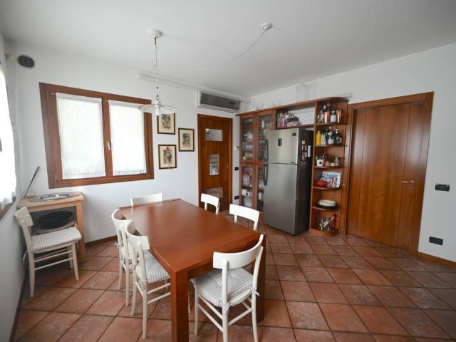 Villa in vendita a Ponzano Veneto TV