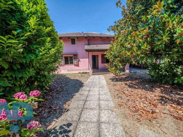 Villa in vendita a Ponzano Monferrato AL