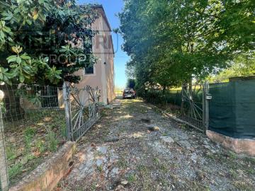 Villa in vendita a Porcari LU