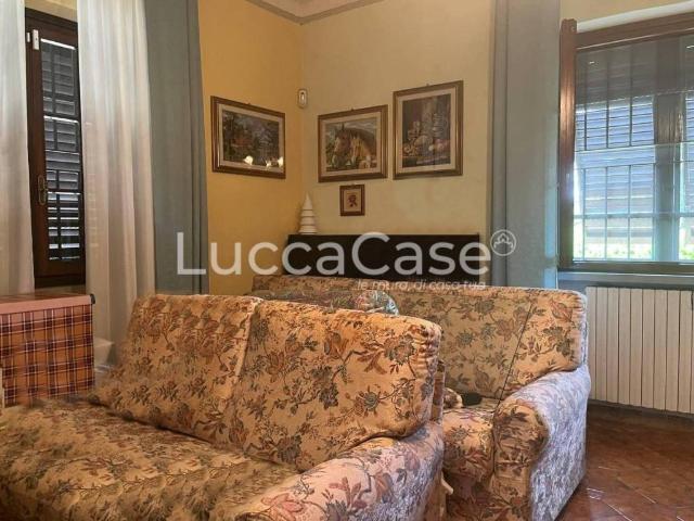 Villa in vendita a Porcari LU
