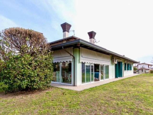Villa in vendita a Porcia PN