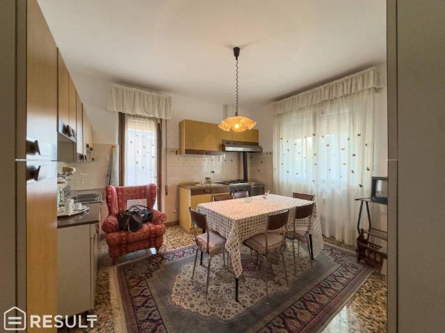 Villa in vendita a Porcia PN