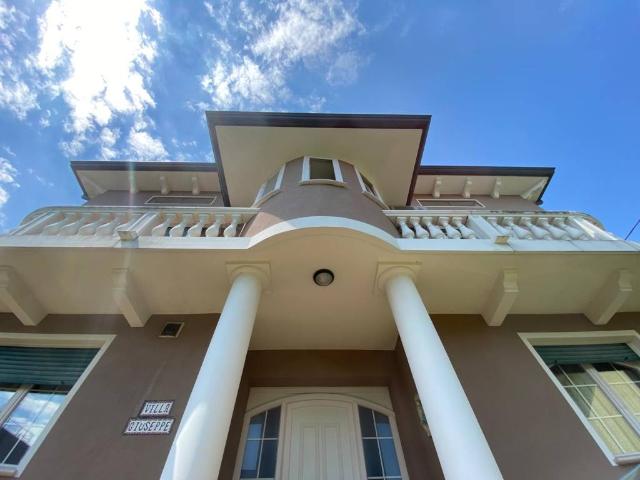 Villa in vendita a Pordenone PN