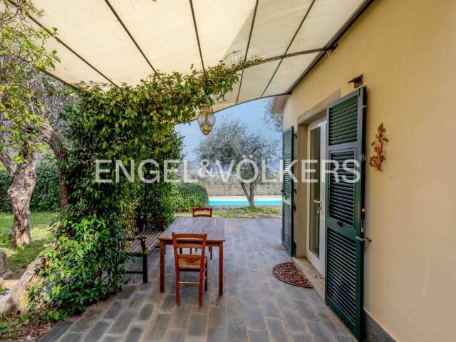 Villa in vendita a Portovenere SP