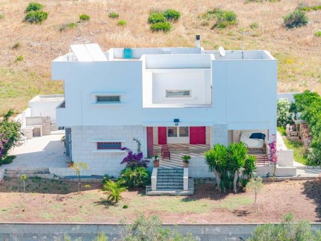 Villa in vendita a Porto Cesareo LE