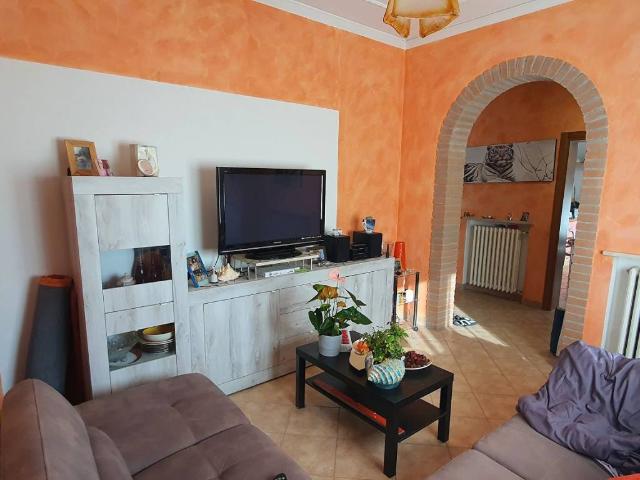 Villa in vendita a Porto Mantovano MN