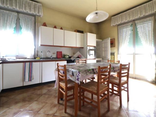 Villa in vendita a Porto Mantovano MN