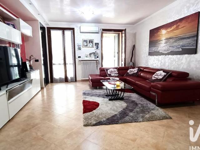 Villa in vendita a Porto Mantovano