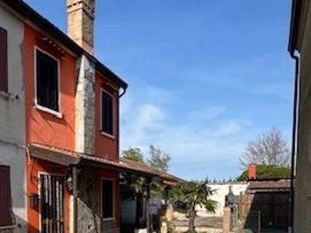 Villa in vendita a Porto Tolle RO