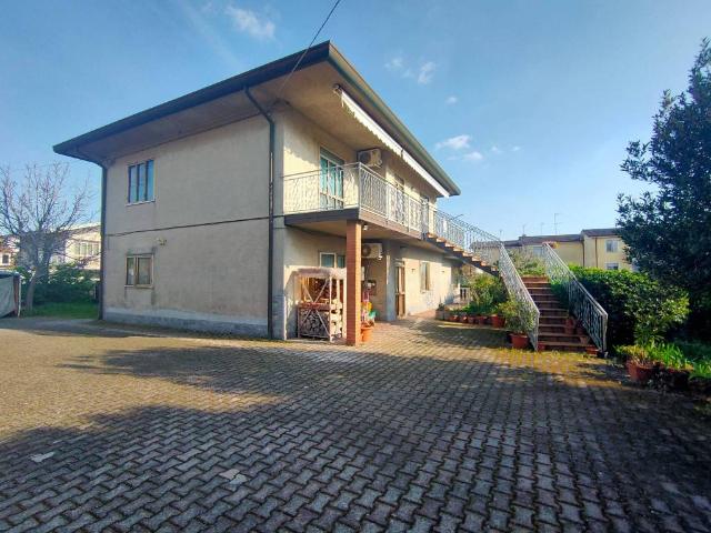 Villa in vendita a Porto Viro RO