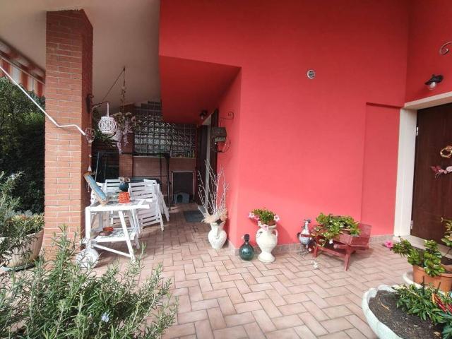 Villa in vendita a Porto Viro RO