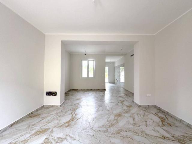 Villa in vendita a Porto Viro RO