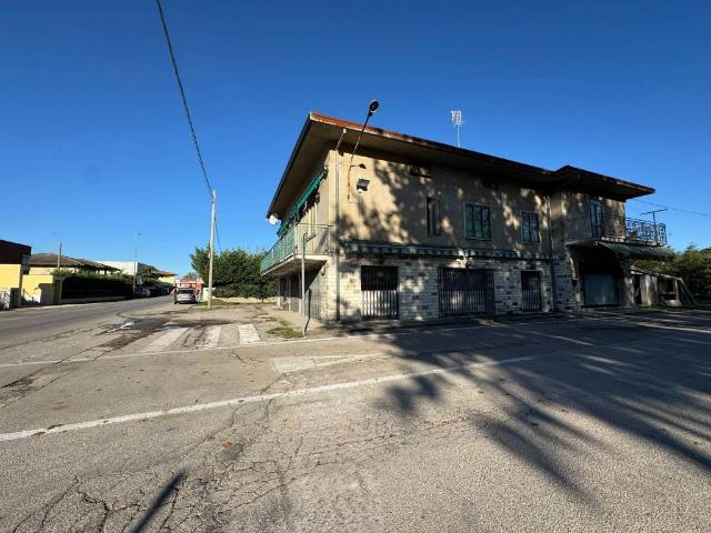 Villa in vendita a Porto Viro RO