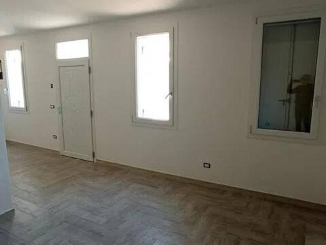 Villa in vendita a Porto Viro RO