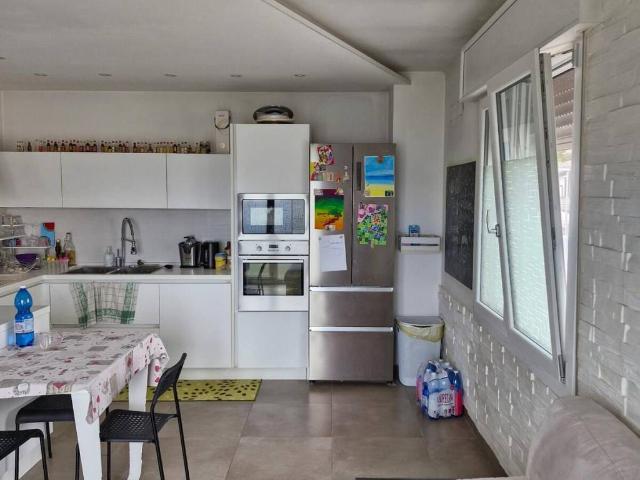 Villa in vendita a Porto Viro RO