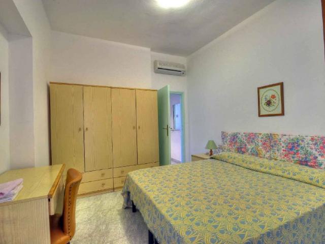 VILLA in VENDITA a PORTOFERRAIO MARE di 6 vani