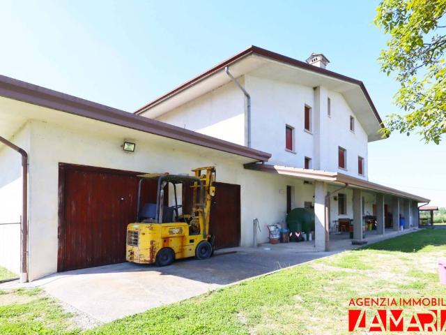 Villa in vendita a Portogruaro VE