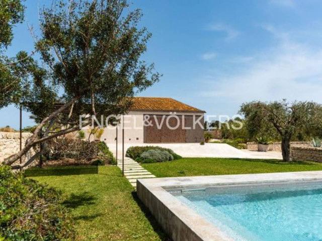 Villa in vendita a Portopalo Di Capo Passero