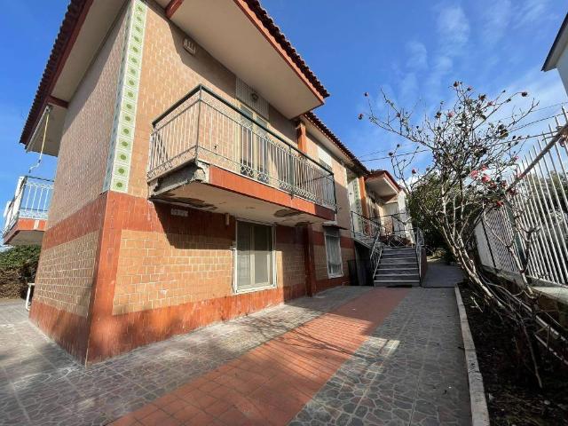 Villa in vendita a Portici NA