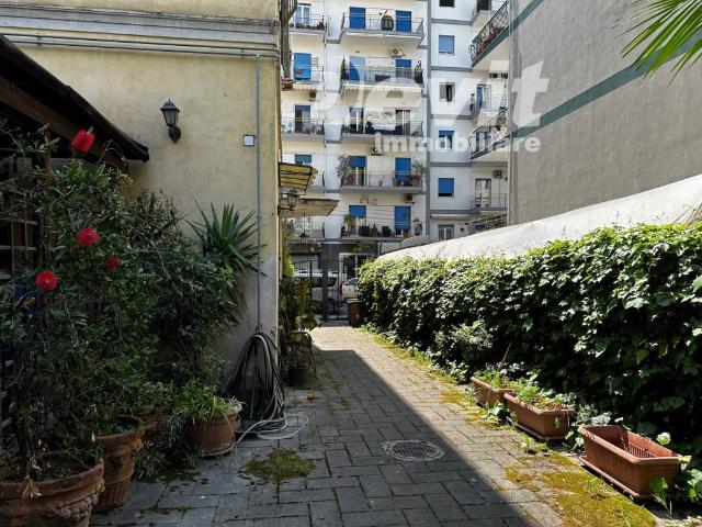 Villa in vendita a Portici NA