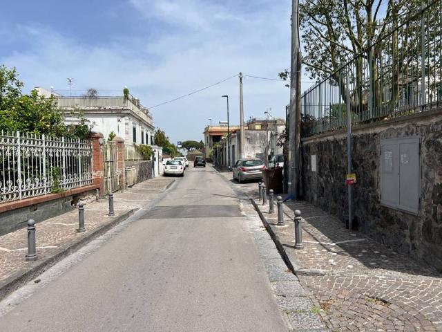 Villa in vendita a Portici NA