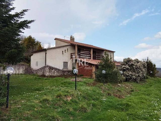 Villa in vendita a Paterno Calabro CS