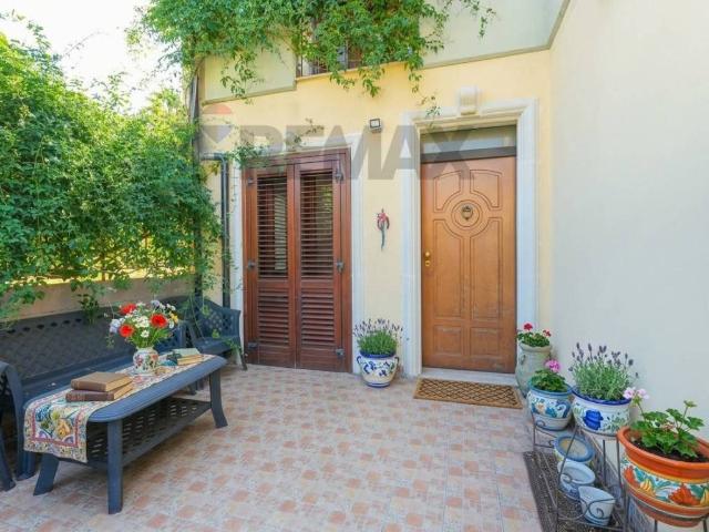 Villa in vendita a Paternò CT