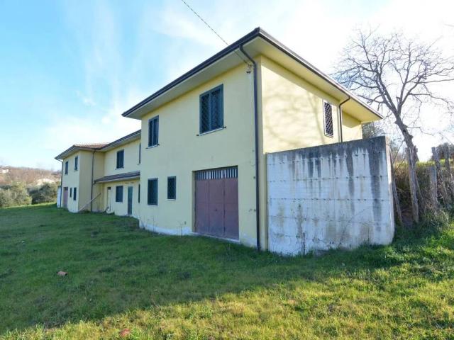 Villa in vendita a Paternopoli AV