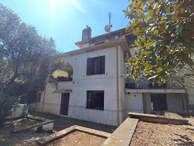 Villa in vendita a Patrica FR