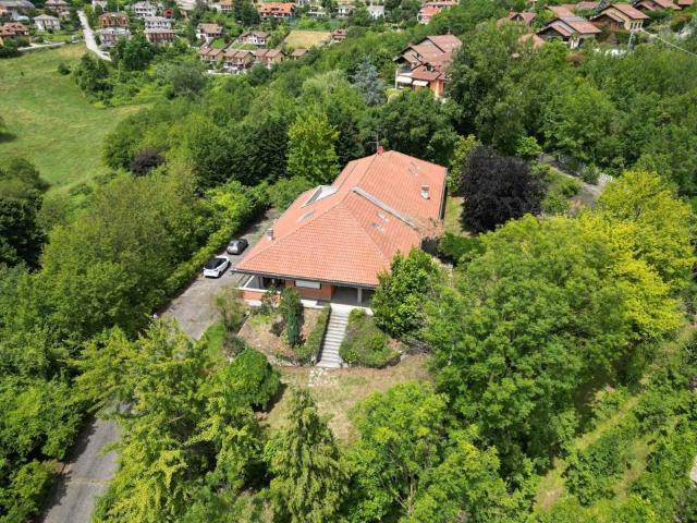 Villa in vendita a Pavarolo TO