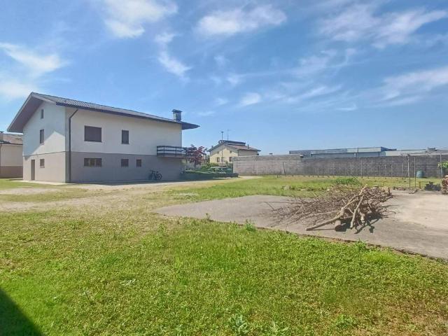 Villa in vendita a Pavia di Udine UD