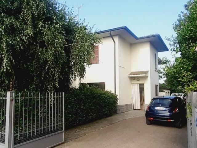 Villa in vendita a Pavia PV