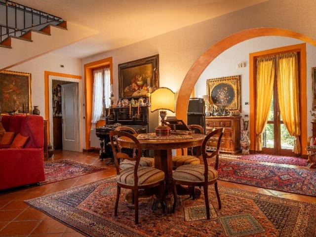 Villa in vendita a Pavia PV