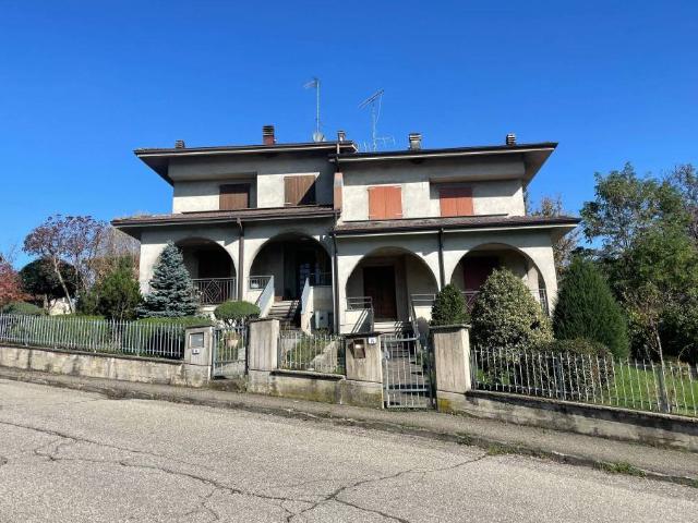Villa in vendita a Pavullo nel Frignano MO