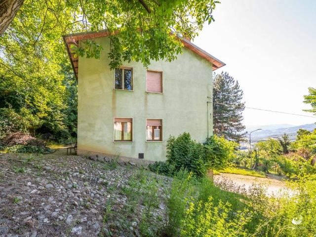 Villa in vendita a Pavullo nel Frignano MO