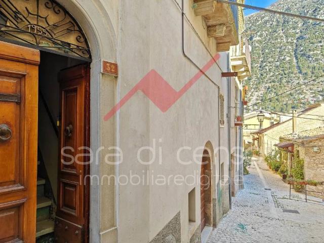 Villa in vendita a Pacentro AQ