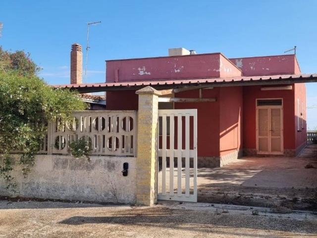 Villa in vendita a Pachino SR
