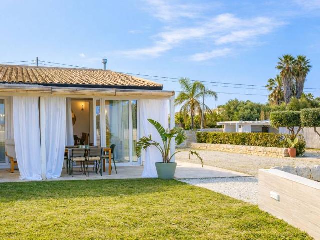Villa in vendita a Pachino SR