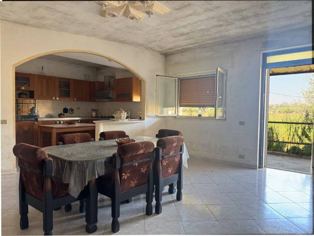Villa in vendita a Pachino SR