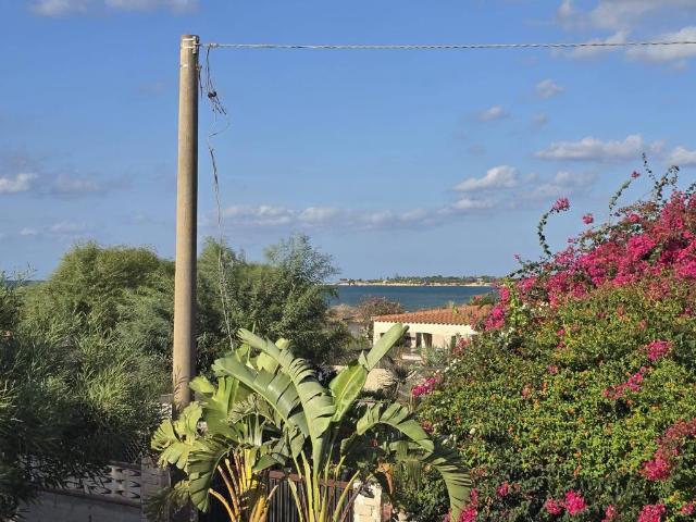 Villa in vendita a Pachino SR